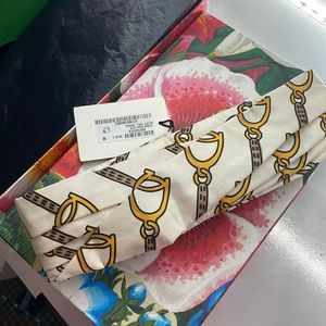 Gucci headband